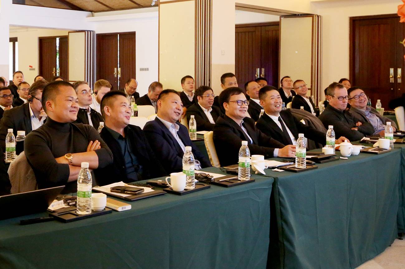 不忘初心，蓄勢(shì)而上  ——記2017年達(dá)意隆營(yíng)銷(xiāo)總部年會(huì)